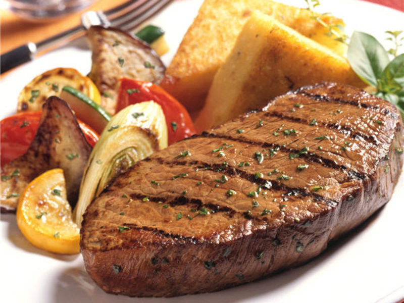 Peppered Beef Steaks 180g