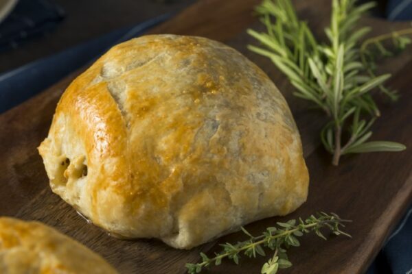Homemade,Gourmet,Individual,Beef,Wellington,Ready,To,Eat